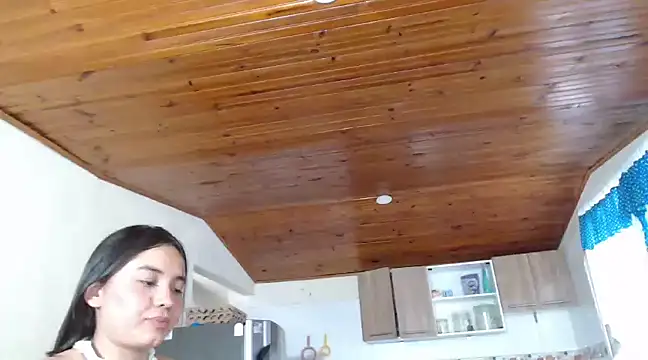 Snapshot of Cuty_sexy_hot chatting on 03-13-25, 02:33 Cuty sexy hot online show from 03-13-25, 02:33