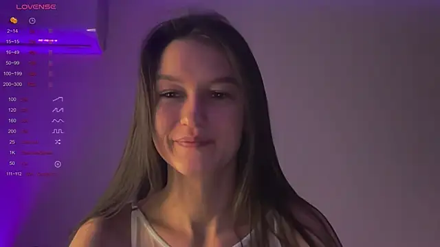 Alice  grace online show from 02-11-25, 04:13