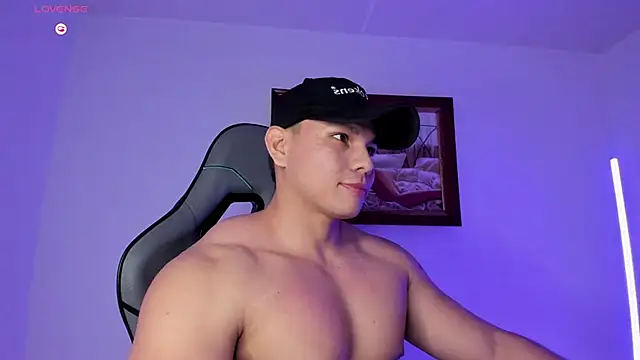 RoyConstance online show from 01-15-26, 04:28