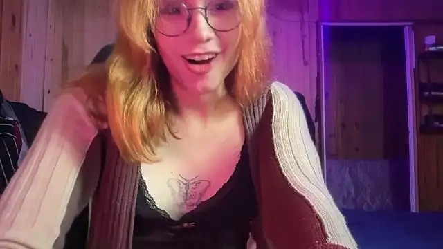 Theemillyblack online show from 04-19-26, 08:44