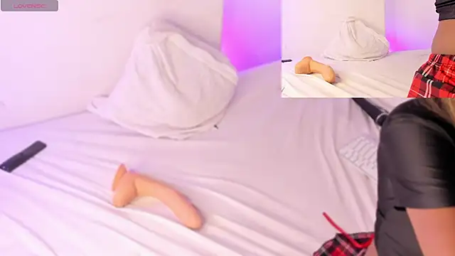 AgathaFoxy online show from 02-07-25, 07:40