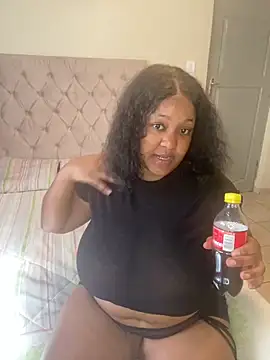 Missmoox24 online show from 10-16-25, 12:39