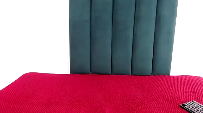 Hot-Assy online show from 01-10-25, 09:31