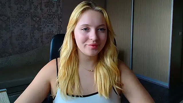 Milka kiss  online show from 07-06-26, 03:58