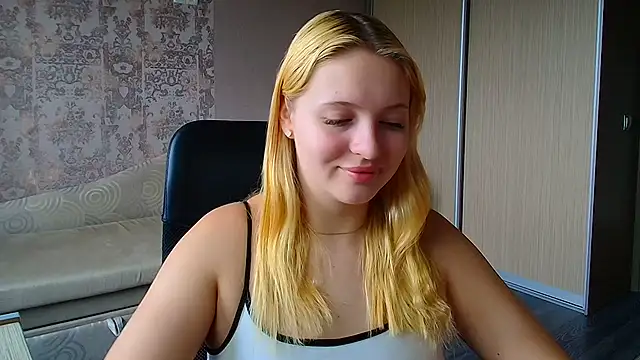 Milka kiss  online show from 07-11-26, 10:51