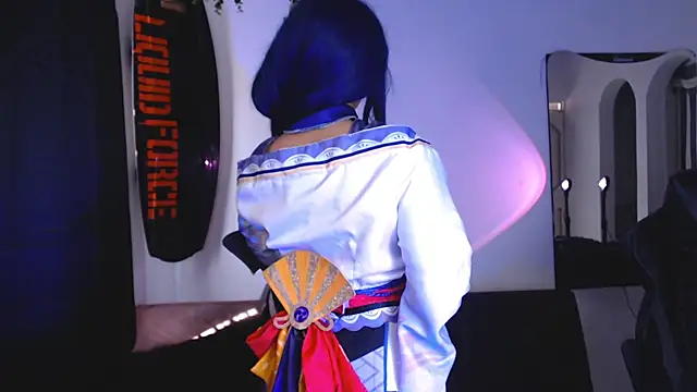 Snapshot of liz-beths chatting on 09-25-25, 07:50 liz-beths online show from 09-25-25, 07:50