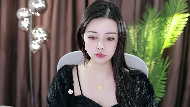 Snapshot of Qiaoqiao_ chatting on 01-27-25, 05:36 Qiaoqiao online show from 01-27-25, 05:36