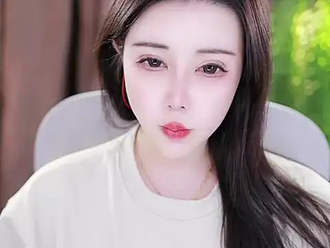 Snapshot of Qiaoqiao_ chatting on 02-08-25, 04:36 Qiaoqiao online show from 02-08-25, 04:36