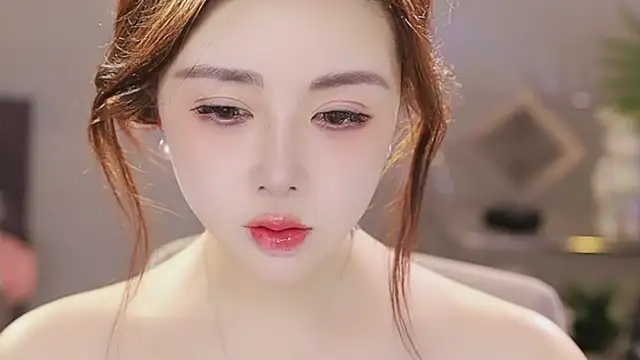 Snapshot of Qiaoqiao_ chatting on 02-05-26, 02:16 Qiaoqiao online show from 02-05-26, 02:16