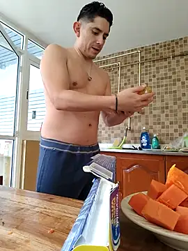 Snapshot of Anto_BWC chatting on 09-28-25, 03:50 Anto BWC online show from 09-28-25, 03:50