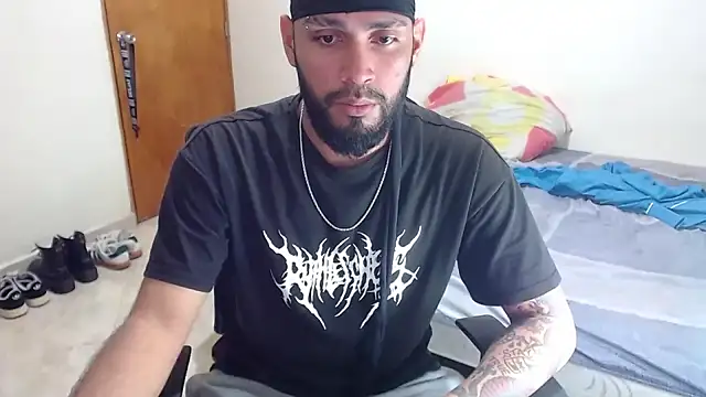 Snapshot of samir_music chatting on 09-18-25, 11:18 samir music online show from 09-18-25, 11:18