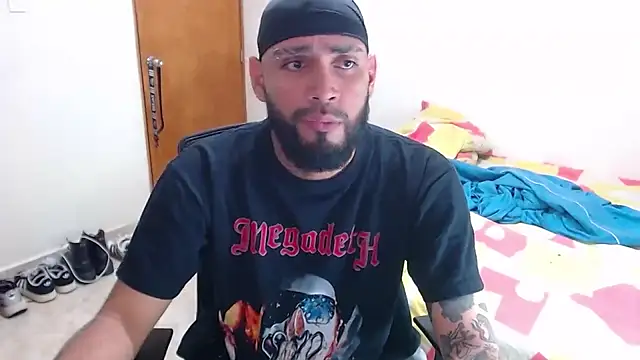 Snapshot of samir_music chatting on 09-27-25, 12:04 samir music online show from 09-27-25, 12:04