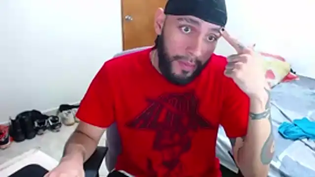 Snapshot of samir_music chatting on 10-24-25, 11:56 samir music online show from 10-24-25, 11:56