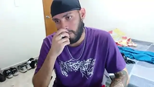 Snapshot of samir_music chatting on 10-30-25, 07:58 samir music online show from 10-30-25, 07:58