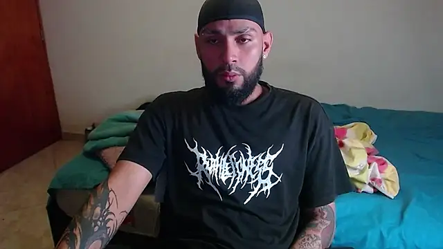 Snapshot of samir_music chatting on 02-13-26, 10:55 samir music online show from 02-13-26, 10:55