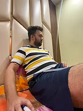 Snapshot of BengaliBabu_Rohan chatting on 12-30-24, 05:55 BengaliBabu Rohan online show from 12-30-24, 05:55