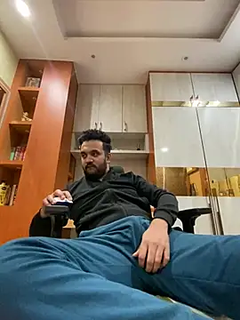 Snapshot of BengaliBabu_Rohan chatting on 01-02-25, 03:19 BengaliBabu Rohan online show from 01-02-25, 03:19