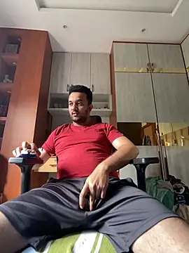 Snapshot of BengaliBabu_Rohan chatting on 03-23-25, 06:26 BengaliBabu Rohan online show from 03-23-25, 06:26