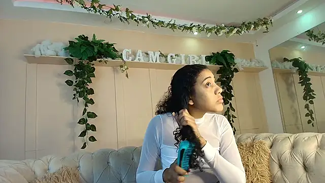 flavia cruz online show from 05-25-26, 12:44
