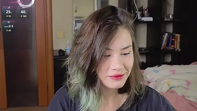 alicekiit online show from 10-01-25, 11:55