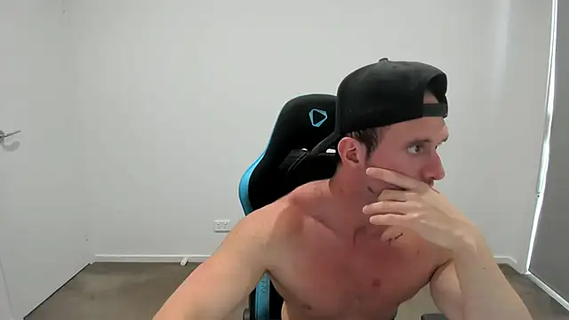  DownUnderFit  online show from 11-19-25, 03:06