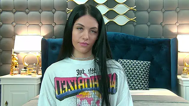 LeyaCass online show from 01-05-25, 07:28