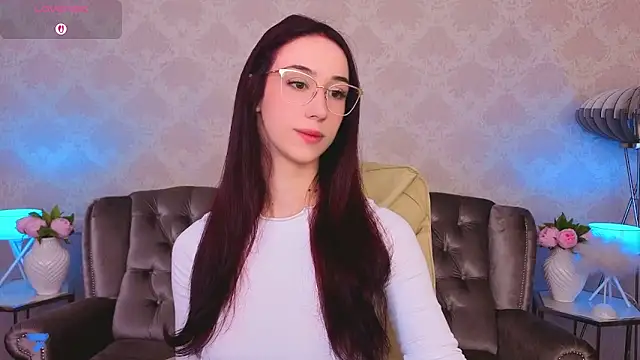 Evelyn Rush online show from 03-17-26, 07:55