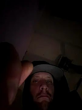 matte36  online show from 10-26-25, 04:07