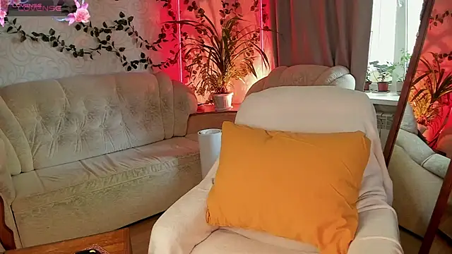  Forest Lina  online show from 06-25-26, 10:53