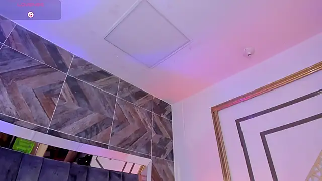 TaniaSmith1 online show from 11-11-25, 11:27