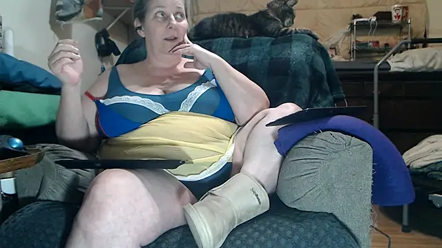 ladyscarlotta online show from 02-16-26, 10:28