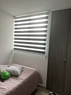 Snapshot of AmmyCollinsW chatting on 01-09-25, 07:08 AmmyCollinsW online show from 01-09-25, 07:08