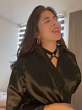 Snapshot of AmmyCollinsW chatting on 01-09-25, 10:09 AmmyCollinsW online show from 01-09-25, 10:09