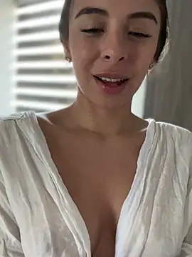 Snapshot of AmmyCollinsW chatting on 01-25-25, 10:18 AmmyCollinsW online show from 01-25-25, 10:18