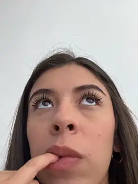 Snapshot of AmmyCollinsW chatting on 02-05-25, 06:04 AmmyCollinsW online show from 02-05-25, 06:04