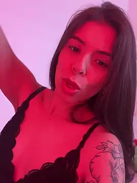 Snapshot of AmmyCollinsW chatting on 02-13-25, 11:04 AmmyCollinsW online show from 02-13-25, 11:04