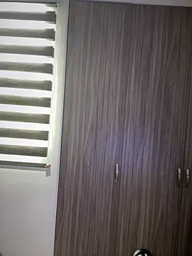 Snapshot of AmmyCollinsW chatting on 02-26-25, 07:27 AmmyCollinsW online show from 02-26-25, 07:27