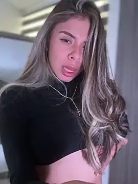 Snapshot of AmmyCollinsW chatting on 03-04-25, 11:22 AmmyCollinsW online show from 03-04-25, 11:22