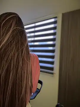 Snapshot of AmmyCollinsW chatting on 03-11-25, 08:31 AmmyCollinsW online show from 03-11-25, 08:31