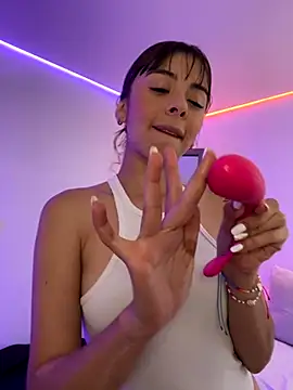 Snapshot of AmmyCollinsW chatting on 11-10-25, 09:03 AmmyCollinsW online show from 11-10-25, 09:03