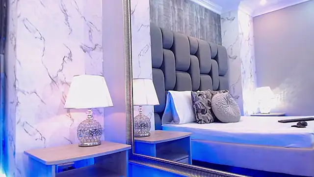 SophieWolkman online show from 04-14-26, 12:11