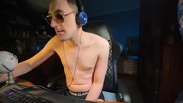 Snapshot of Stefisexy91 chatting on 01-19-25, 10:17 Stefisexy91 online show from 01-19-25, 10:17