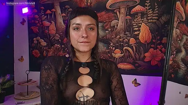 6Briela9  online show from 04-28-26, 02:38