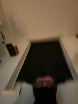 gostos  oo online show from 04-14-26, 02:28