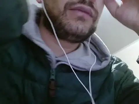 Snapshot of camiloking1720 chatting on 01-24-25, 08:43 camiloking1720 online show from 01-24-25, 08:43