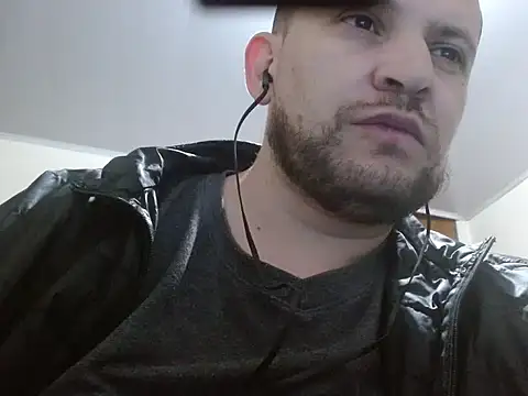 Snapshot of camiloking1720 chatting on 01-07-26, 02:08 camiloking1720 online show from 01-07-26, 02:08