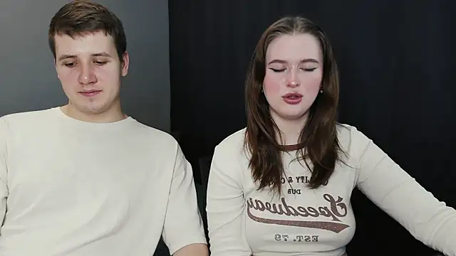 Pinku kitsune online show from 03-12-25, 11:42