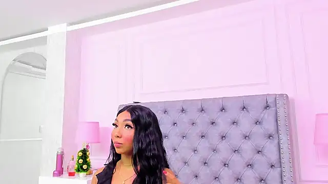 HaileeRoberts online show from 11-14-25, 12:15