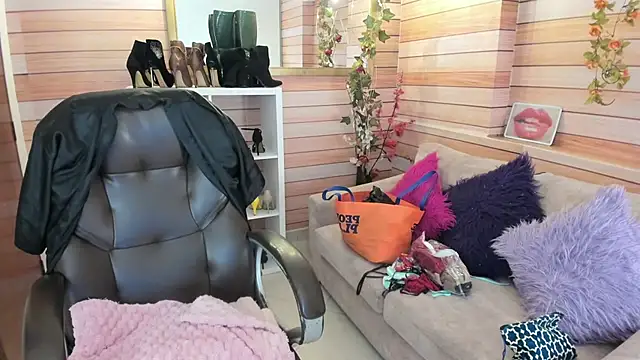 Victoria collins 1 online show from 03-29-26, 10:59