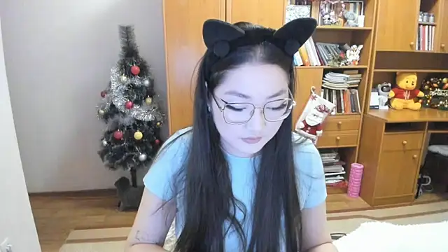 nliki4506 online show from 12-17-24, 06:42